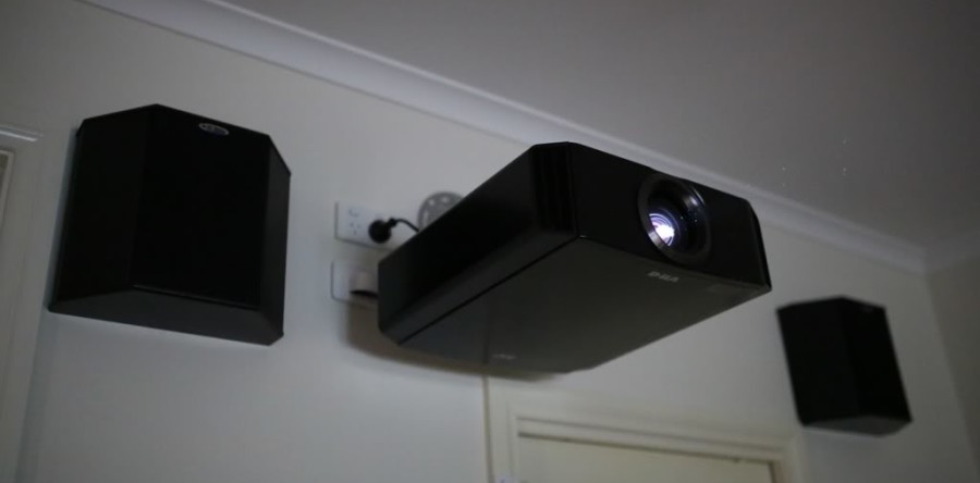 Projectors & Displays